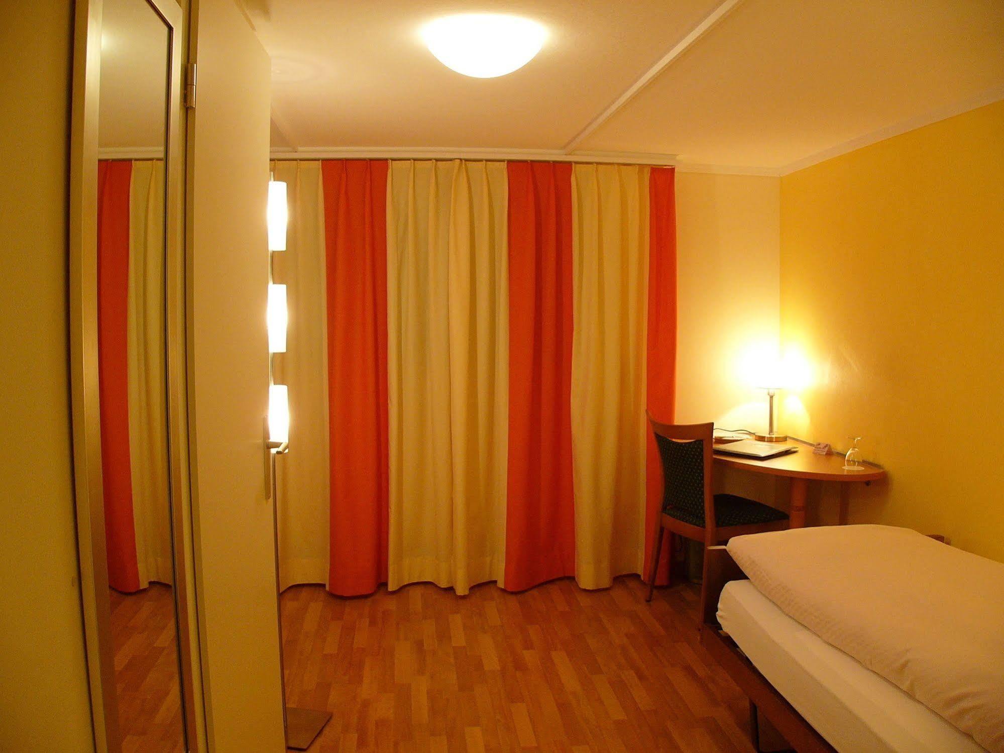 Hotel Restaurant Eichberg Seengen Kültér fotó